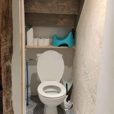La Petite Maison D Annick Nyaraló *